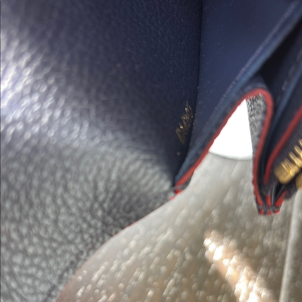 Louis Vuitton Navy empreinte wallet - Picture 9 of 10